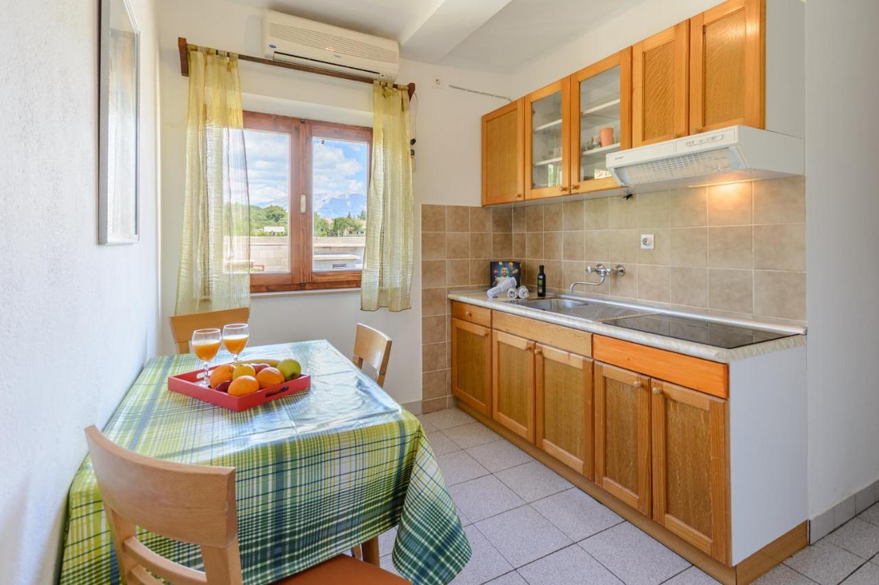 Apartments By The Sea Sumartin, Brac - 2952 Dış mekan fotoğraf